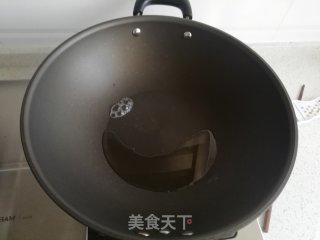 粉丝炒豆芽的做法步骤：1
