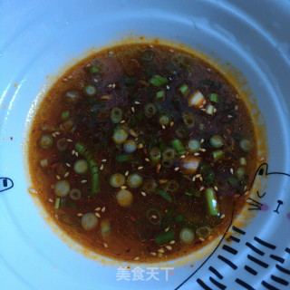 酸辣鸡蛋荞麦面的做法步骤：6