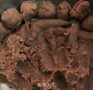 玉米窝窝头和玉米馅饼的做法步骤：2