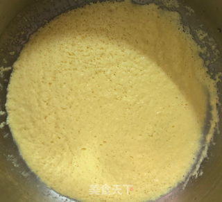 玉米鲜奶蛋糊的做法步骤：1