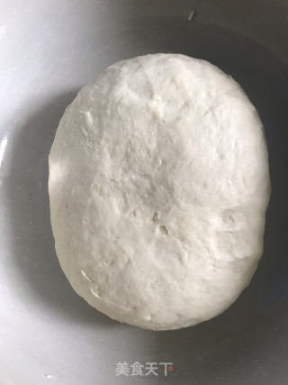 茴香鸡蛋水饺的做法步骤：1