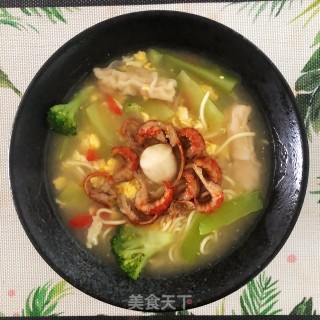 虾尾鸡油煎蛋面（边角料做大餐）的做法步骤：6