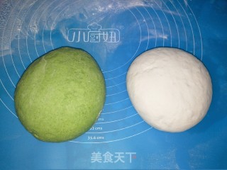 菊花馒头的做法步骤：2