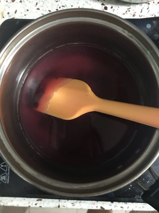 多彩蓝莓果冻的做法步骤：1