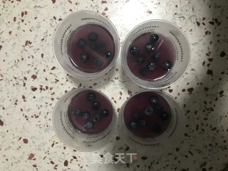 多彩蓝莓果冻的做法步骤：8