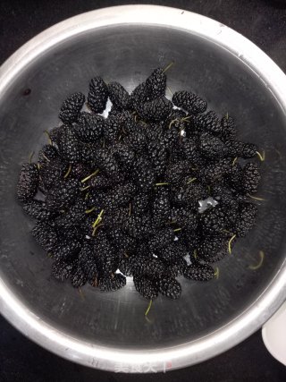 桑葚果酱的做法步骤：1