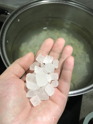 枸杞银耳汤的做法步骤：5