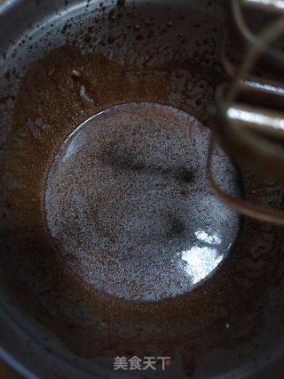 摩卡咸奶油蛋糕卷的做法步骤：6