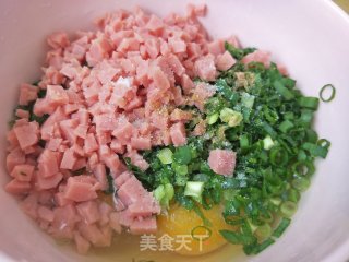 葱香火腿煎蛋的做法步骤：8