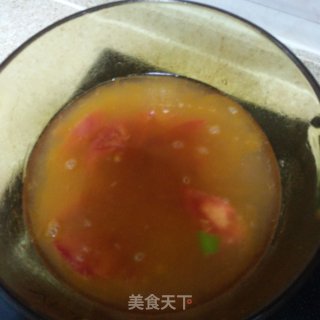 番茄鸡蛋热汤面的做法步骤：3