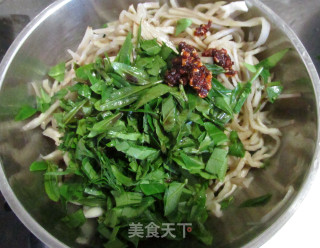 花椒芽拌芥菜丝的做法步骤：7