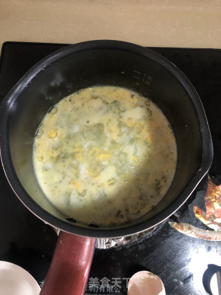 生菜蛋花汤的做法步骤：3