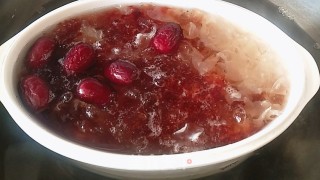 桃胶银耳糖水的做法步骤：3