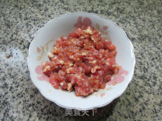 胡萝卜肉末炒蚕豆的做法步骤：5