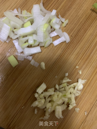 简易版麻婆豆腐的做法步骤：1
