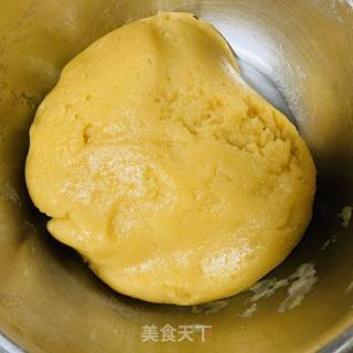 酥香桃酥-家庭休闲小零食的做法步骤：3