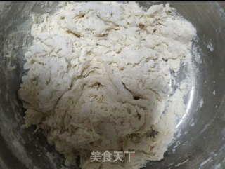 鸡胸肉香菇包子的做法步骤：1