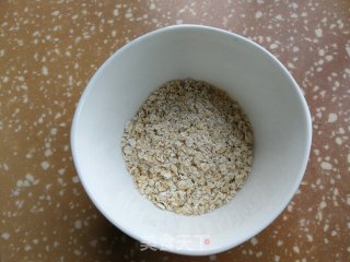 芒果燕麦酸奶杯的做法步骤：2