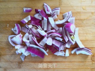 咖喱牛肉炒面的做法步骤：3