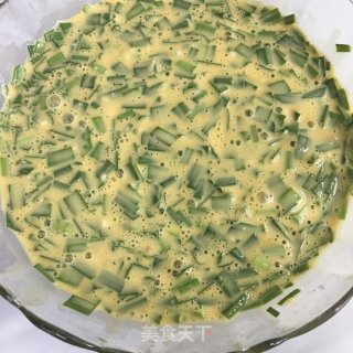 韭菜鸡蛋烙饼的做法步骤：5