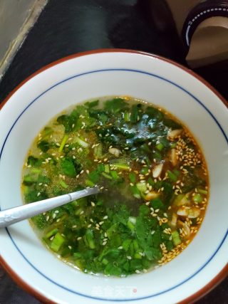 酸辣伊面的做法步骤：6