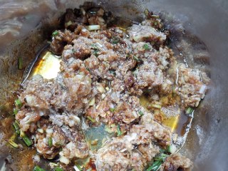 豆角猪肉包子的做法步骤：6