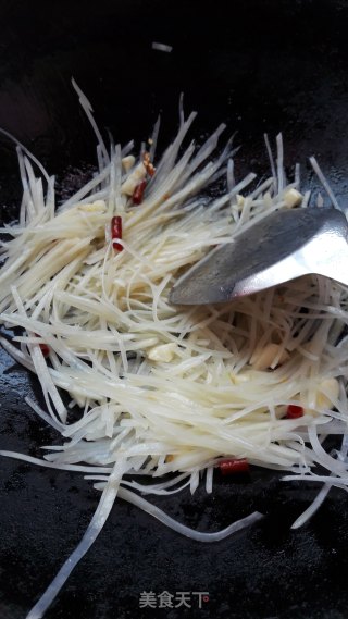 酸辣土豆丝的做法步骤：6