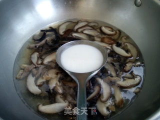 家庭版酸辣汤的做法步骤：8