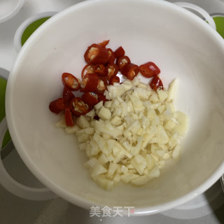 凉拌腐竹木耳的做法步骤：6