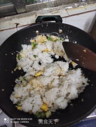 小炒饭的做法步骤：4