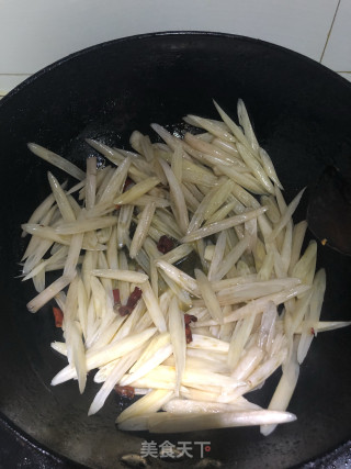 酸辣藕带的做法步骤：3