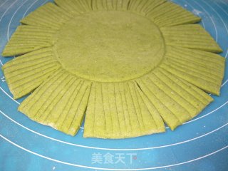玫瑰花馍的做法步骤：3