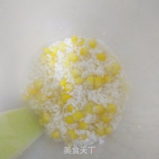 胡萝卜双米汁的做法步骤：1