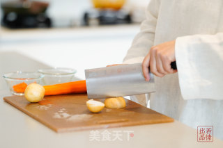 豌豆煮饭 春韵回甘——粒粒豌豆饭的做法步骤：1