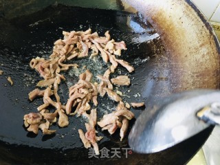 韭菜苔炒肉丝的做法步骤：4