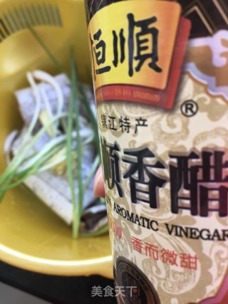 糖醋带鱼的做法步骤：6