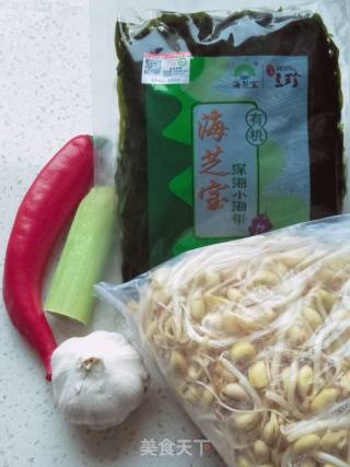 酸辣豆芽海带丝的做法步骤：1