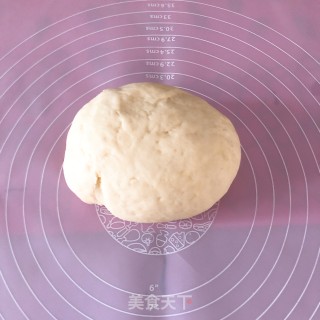 兰花豆火腿披萨的做法步骤：3