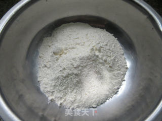 油炸小饼的做法步骤：1