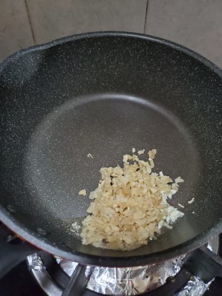 菜脯煎蛋的做法步骤：3