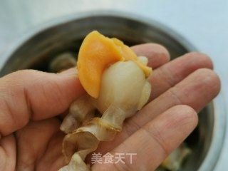 小炒扇贝肉的做法步骤：2