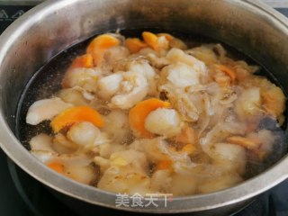 小炒扇贝肉的做法步骤：3