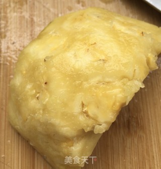 银耳凤梨甜汤的做法步骤：2