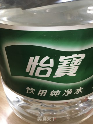 银耳凤梨甜汤的做法步骤：6
