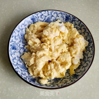 鹅蛋炒粉皮的做法步骤：9