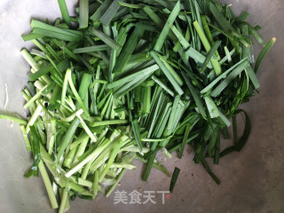 鸡肉丸子酸辣粉的做法步骤：2