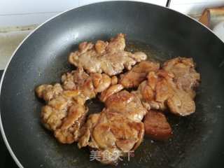 香煎鸡腿的做法步骤：6