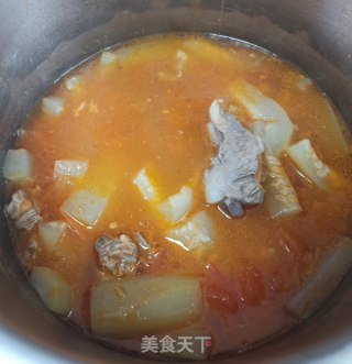 小排西红柿瓠子汤的做法步骤：7