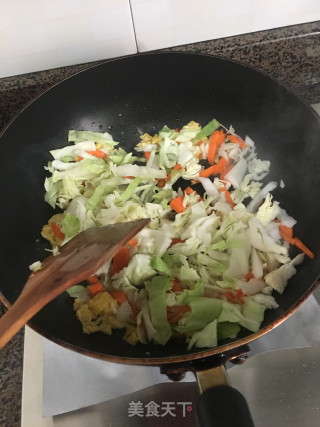 番茄鸡腿炒饭的做法步骤：10