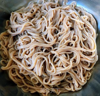 荞麦冷面#酸辣美食#的做法步骤：5